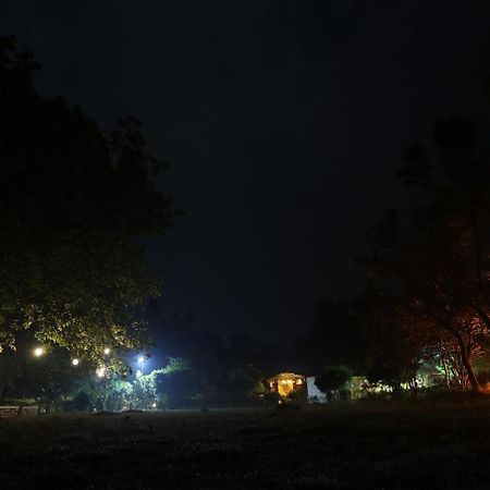 Pench Tiger Trails Resort Khawāsa Zewnętrze zdjęcie