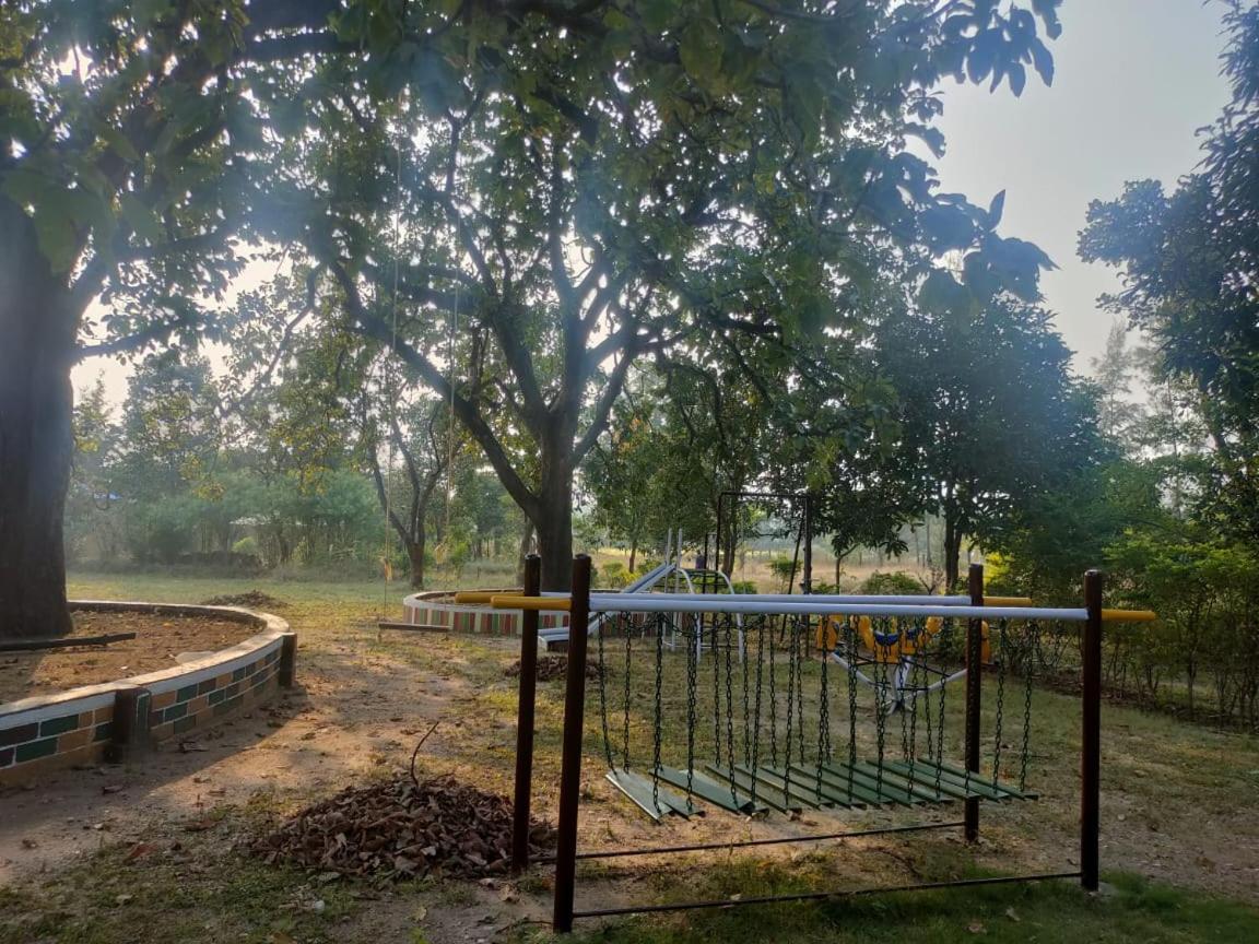 Pench Tiger Trails Resort Khawāsa Zewnętrze zdjęcie